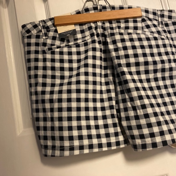 Gingham shorts - Picture 2 of 7